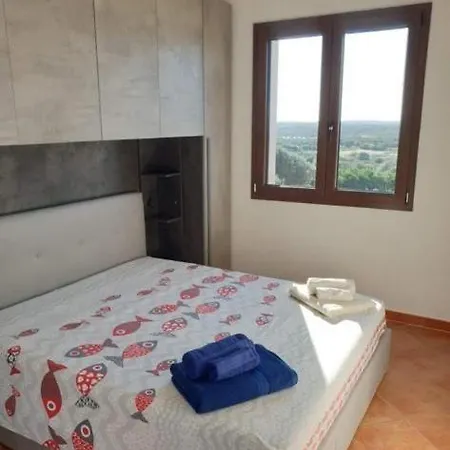 La Pelosa House 1 *