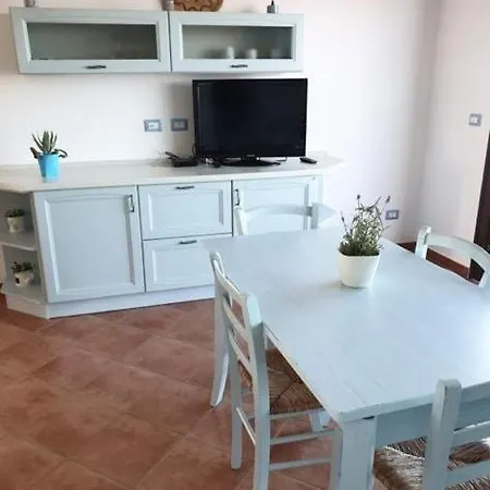 La Pelosa House 1