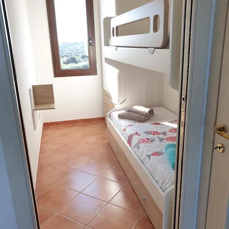 La Pelosa House 1 *