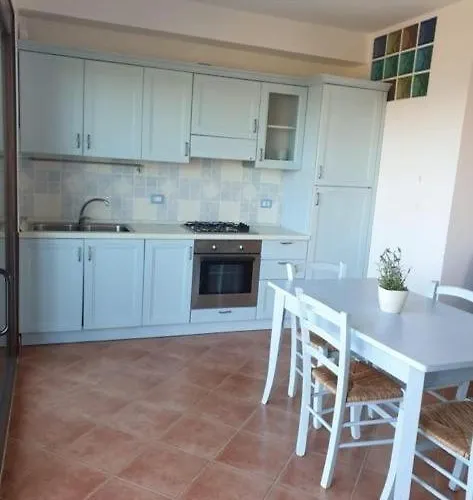 La Pelosa House 1 *