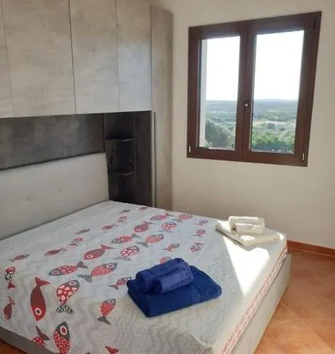 La Pelosa House 1 *